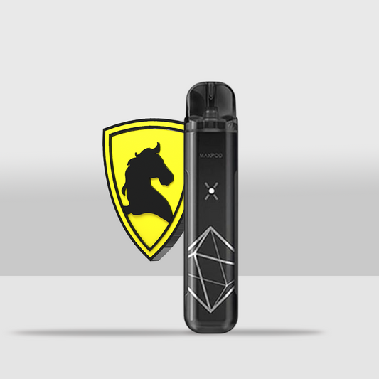 FreeMax MaxPod Pod System Kit | Compact 11W Device with 550mAh Battery and 2ml Pod Capacity - Black - Seef Vape